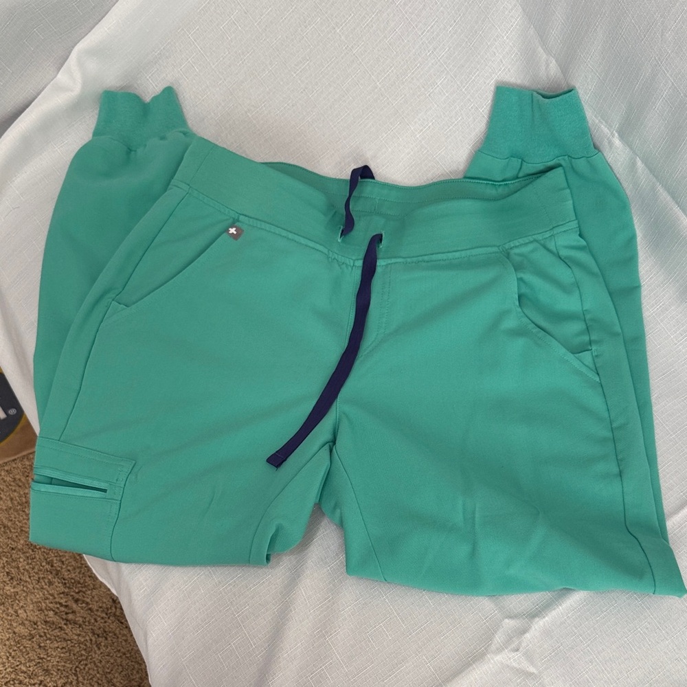 Figs Women's Teal Drawstring Scrub Jogger Pants